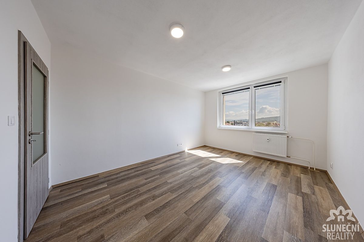 Pronájem bytu 1+kk 27 m²
