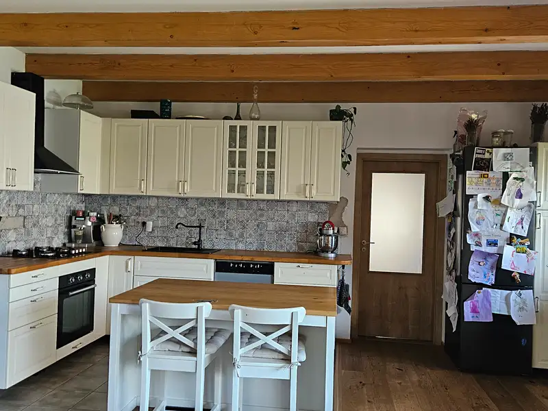 Prodej rodinného domu 142 m², pozemek 276 m², Uherské Hradiště – náhled fotky 2
