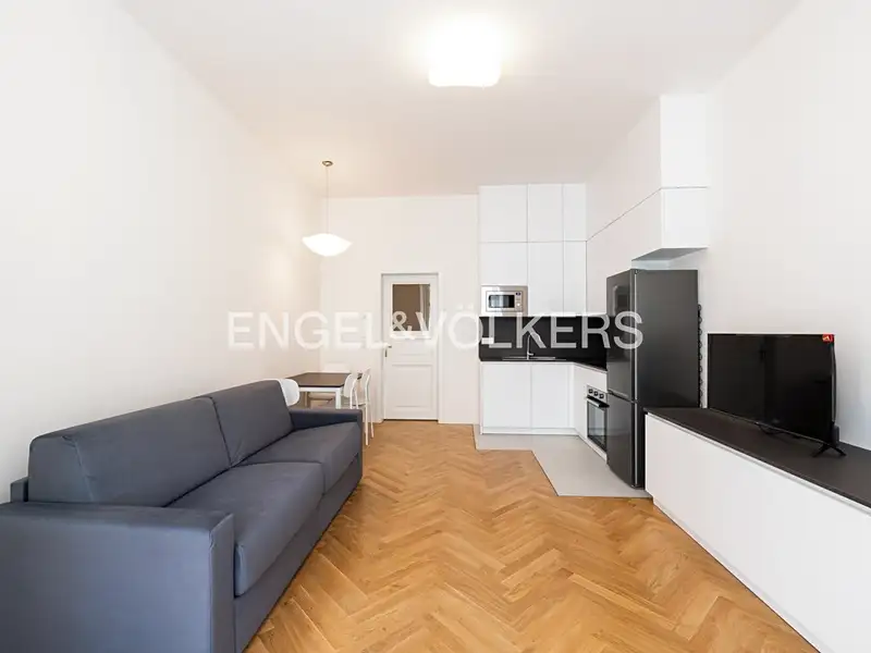 Pronájem bytu 2+kk 56 m², Praha – náhled fotky 3