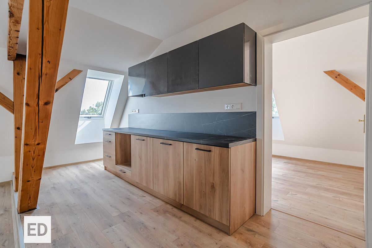 Prodej bytu 4+kk 133 m² – fotografie 2