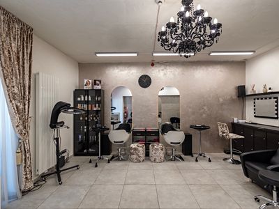 Pronájem obchodního prostoru 74 m²