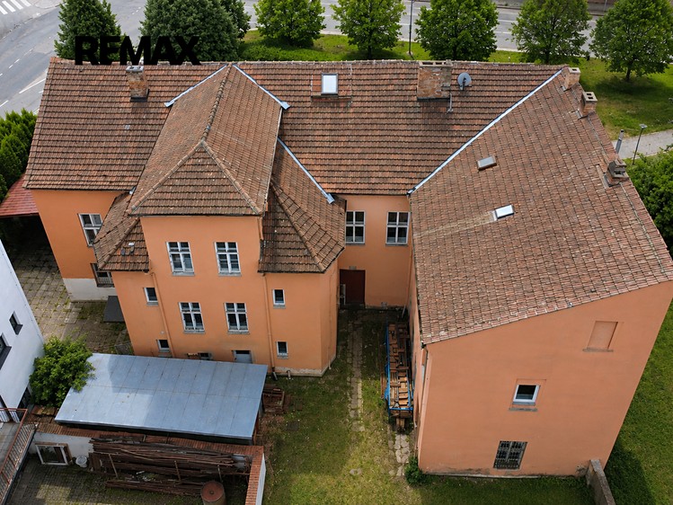 Комерційне приміщення на продаж, 890 м² (10 з 14)