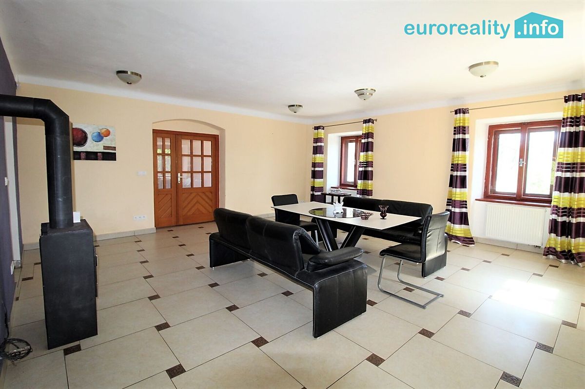 Prodej zemědělské usedlosti 389 m², pozemek 4007 m² – fotografie 2