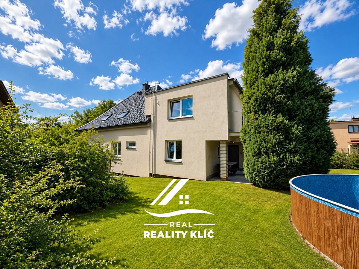Pronájem rodinného domu 260 m², pozemek 1143 m² – fotografie 5