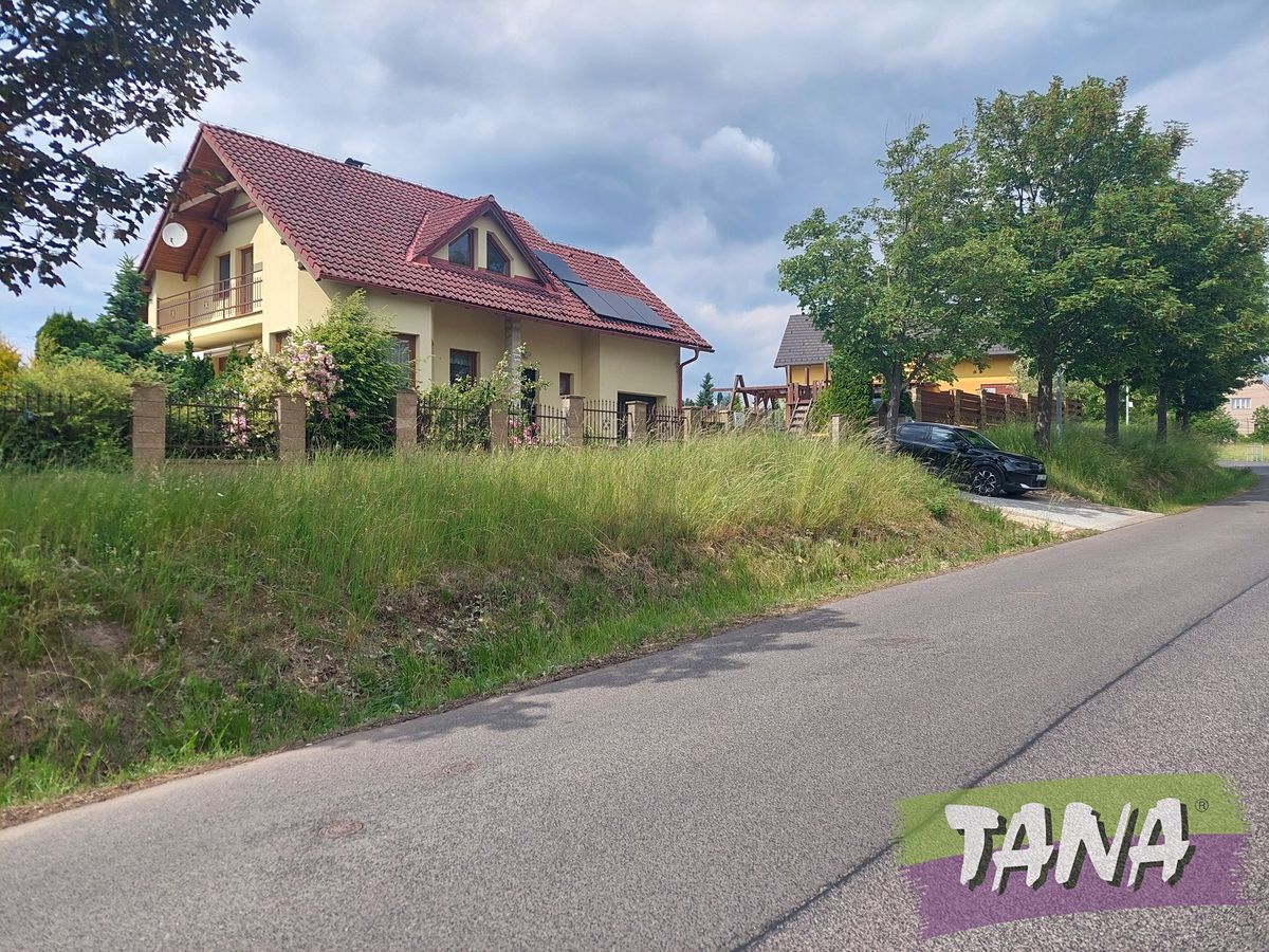 Prodej rodinného domu 138 m², pozemek 681 m² – fotografie 4