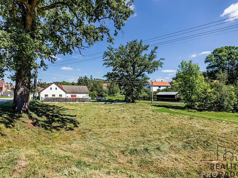 Prodej stavebního pozemku 1294 m², Lodhéřov – náhled fotky 2