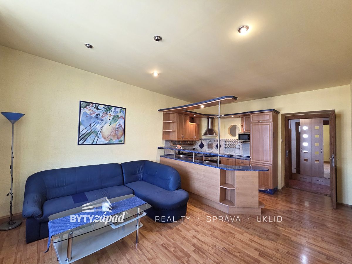 Pronájem bytu 2+kk 72 m²