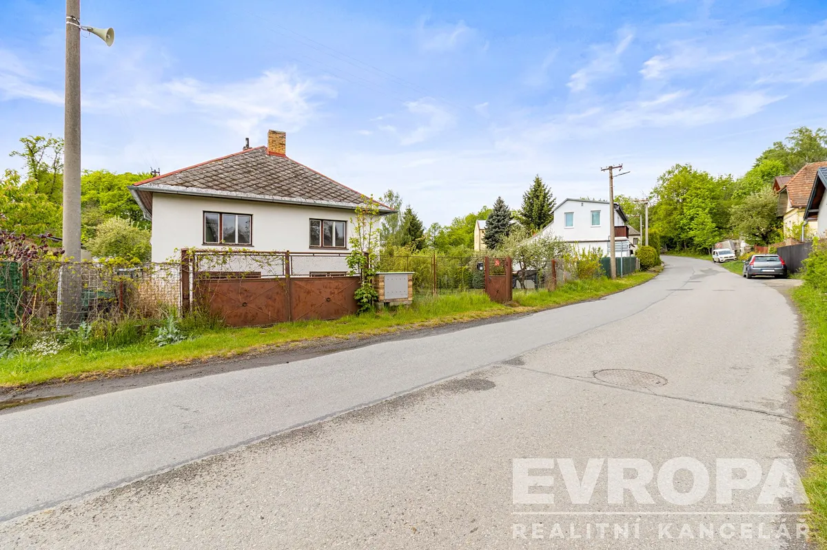 Prodej vily 144 m², pozemek 799 m²