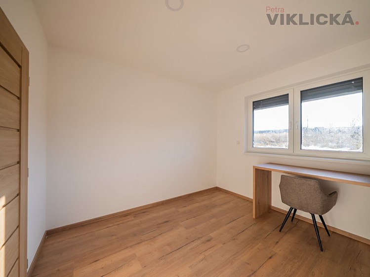 Prodej komerčního prostoru, 60 m² (8 z 18)