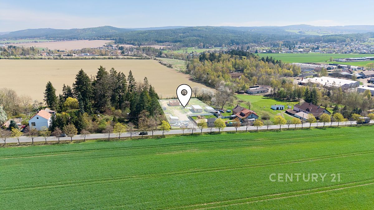 Prodej stavebního pozemku 3208 m² – fotografie 2