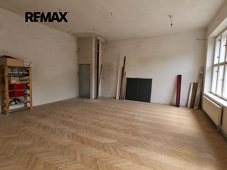 Комерційне приміщення на продаж, 890 м² (4 з 14)