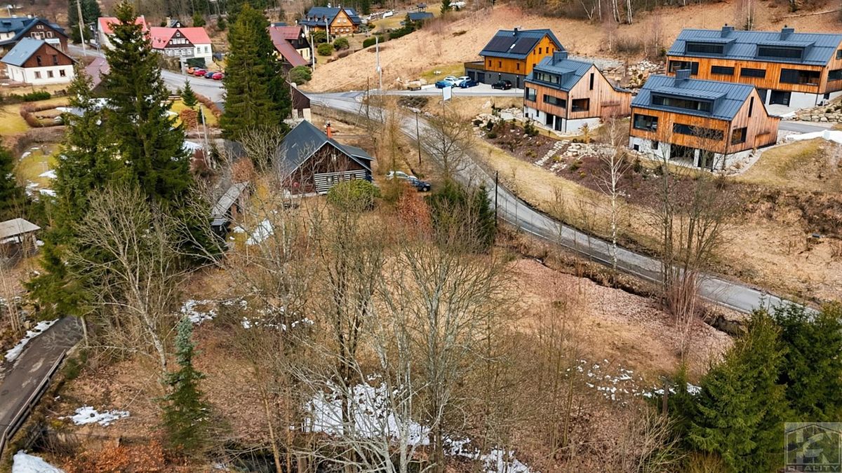 Prodej stavebního pozemku 1488 m² – fotografie 3