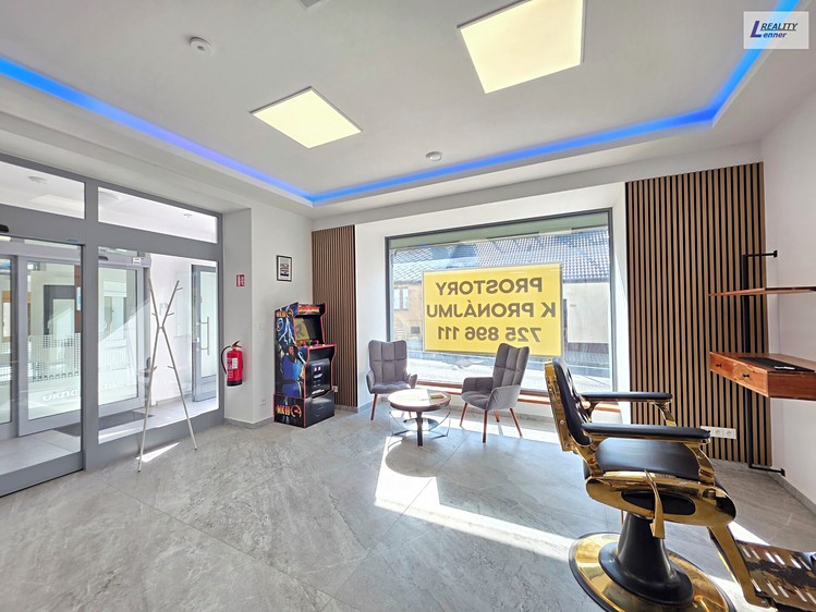 Комерційне приміщення в оренду, 50 м² (4 з 16)