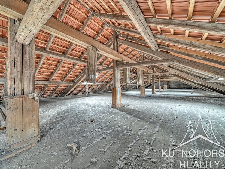 Комерційне приміщення на продаж, 378 м² (19 з 30)