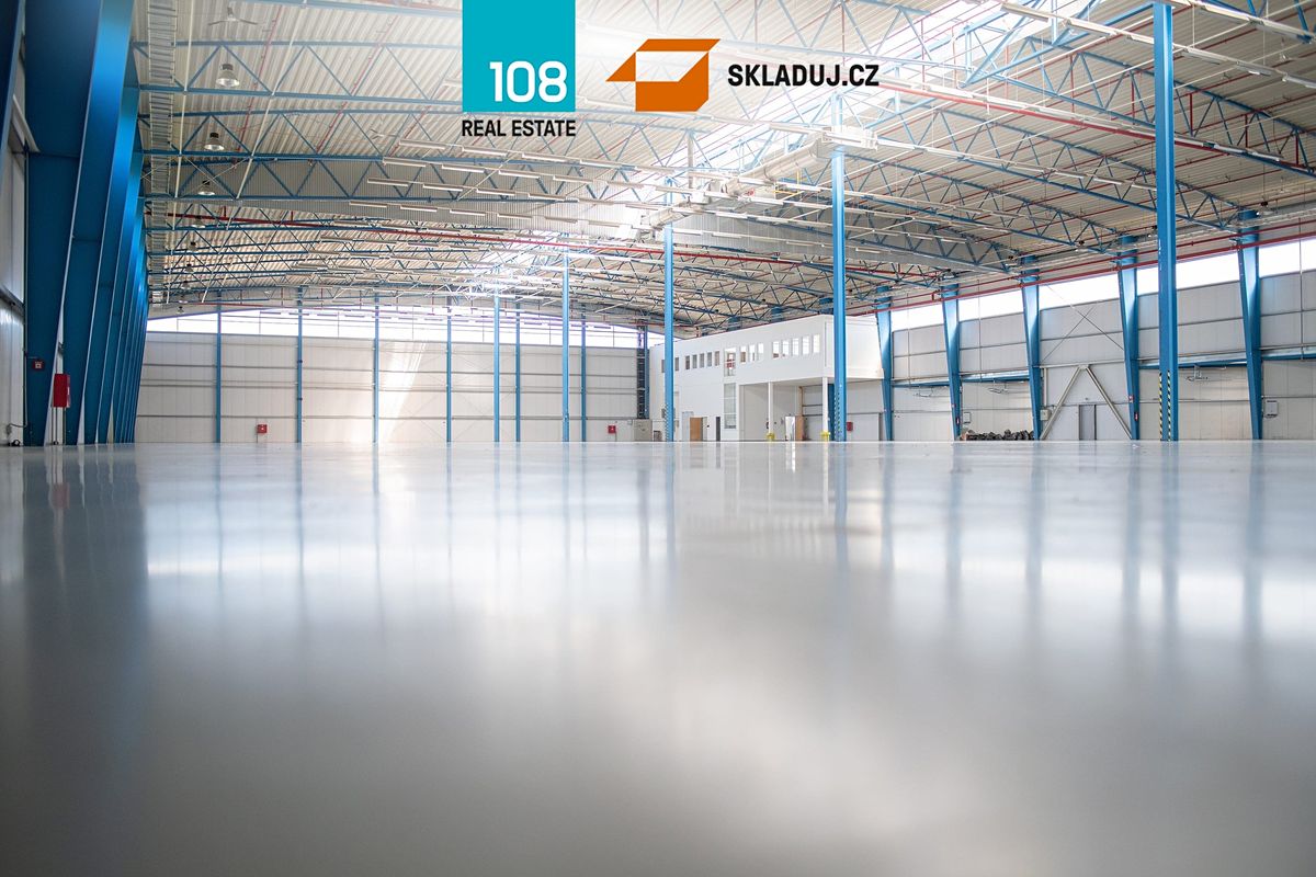 Pronájem skladového prostoru 4200 m² – fotografie 2