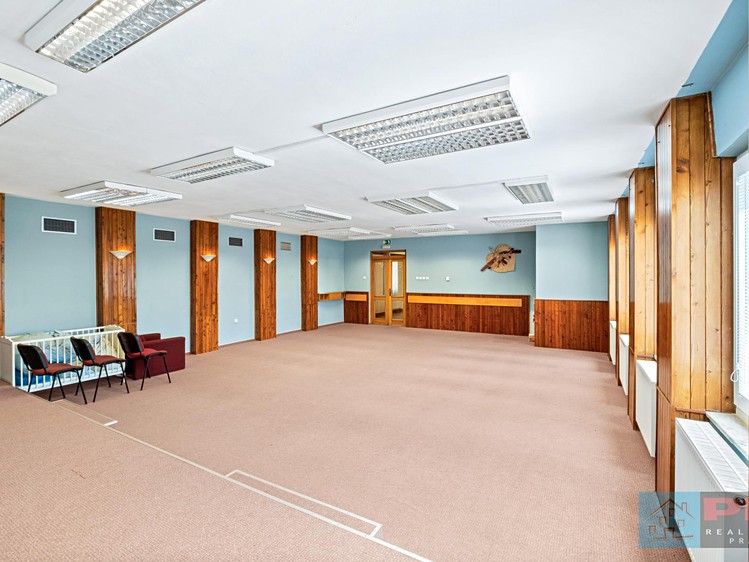 Gewerbefläche zum Kauf, 941 m² (14 von 26)