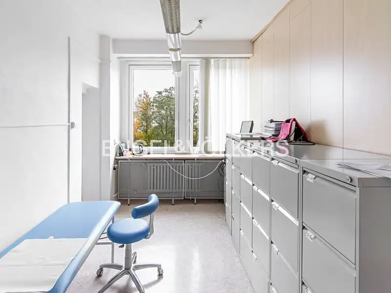 Pronájem ordinace 36 m², Praha – náhled fotky 2