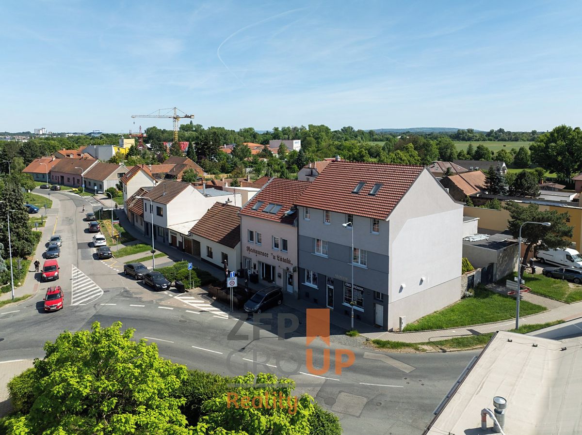 Prodej obchodního prostoru 417 m² – fotografie 2