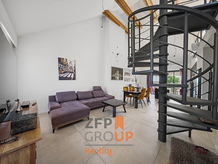 Prodej komerčního prostoru, 417 m² (6 z 44)