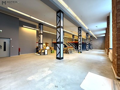 Pronájem obchodního prostoru 468 m²