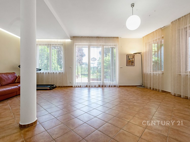 Будинок на продаж, 298 м² (49 з 58)