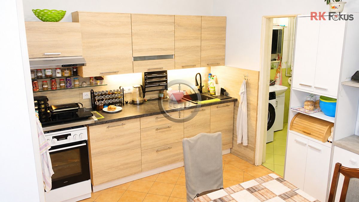 Prodej rodinného domu 115 m², pozemek 146 m² – fotografie 2