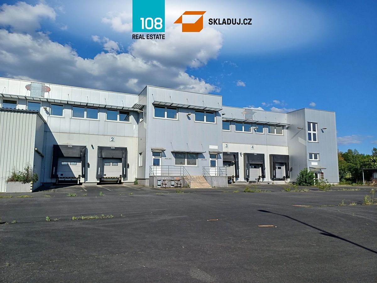 Pronájem skladového prostoru 3254 m² – fotografie 2