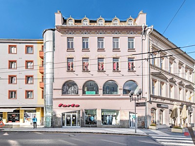 Prodej obchodního prostoru 716 m²