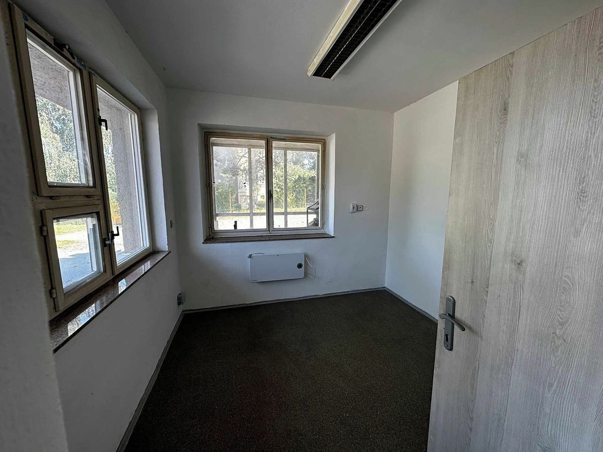 Pronájem skladového prostoru 19 m² – fotografie 3