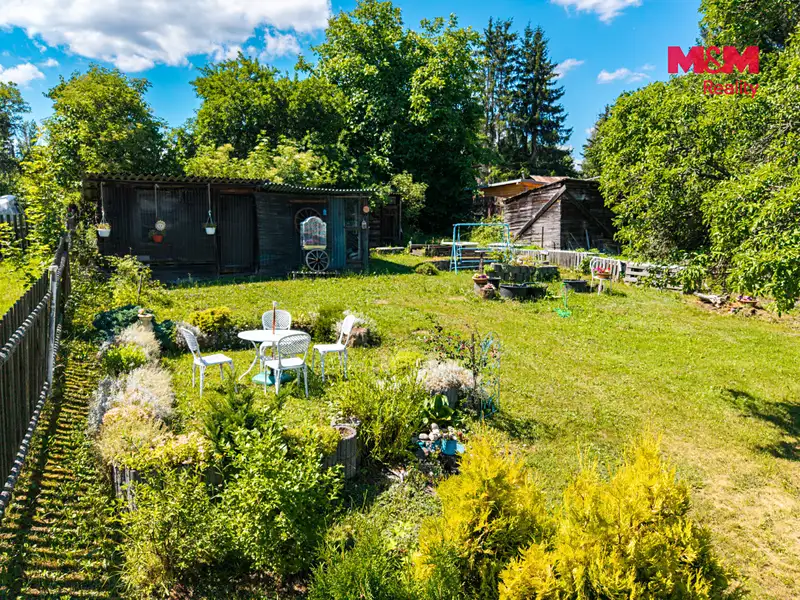 Prodej zahrady 878 m², Bochov – náhled fotky 3