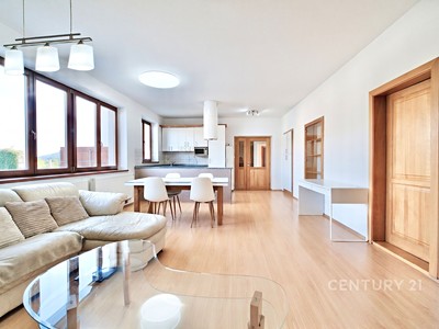 Pronájem bytu atypické 135 m²