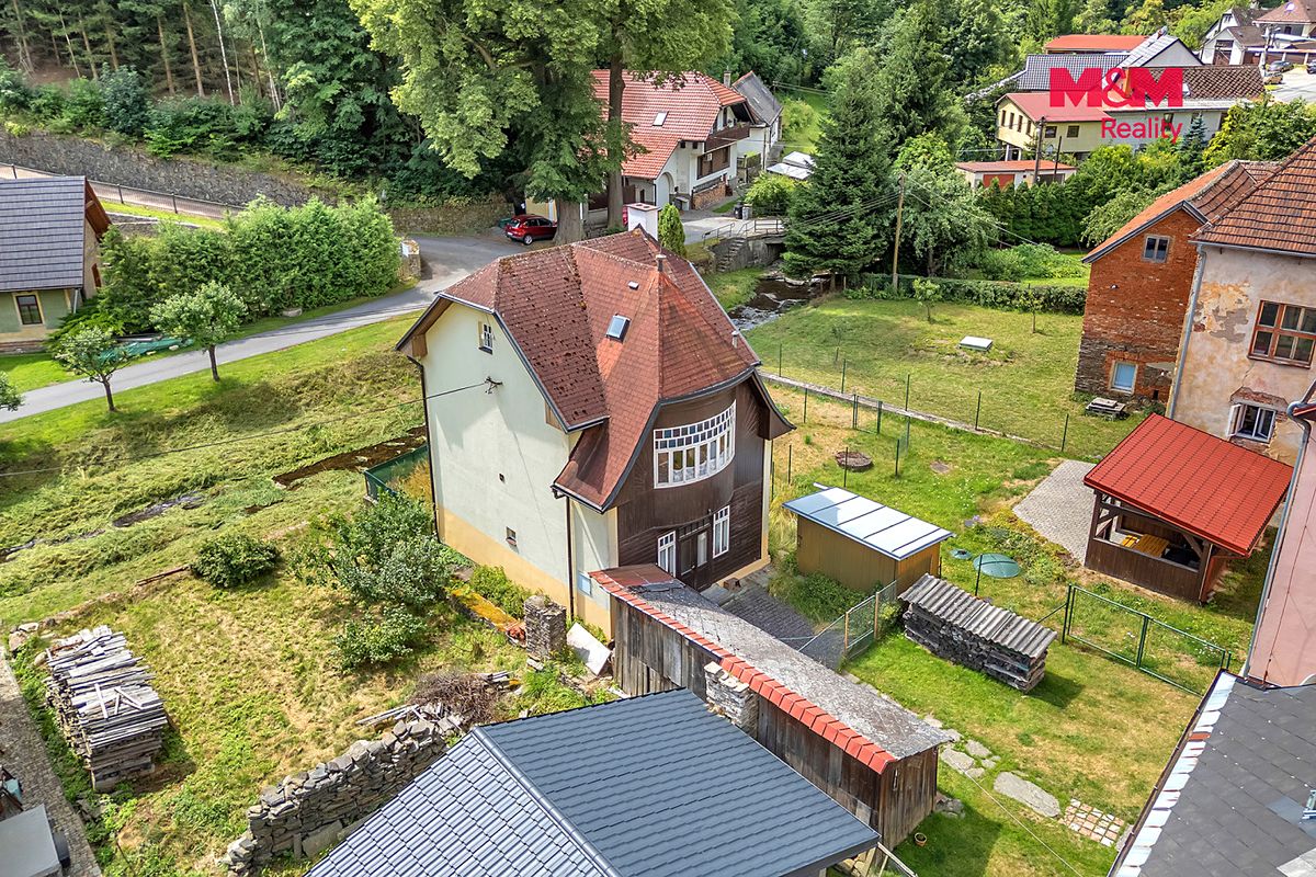 Prodej chalupy 85 m², pozemek 141 m² – fotografie 2