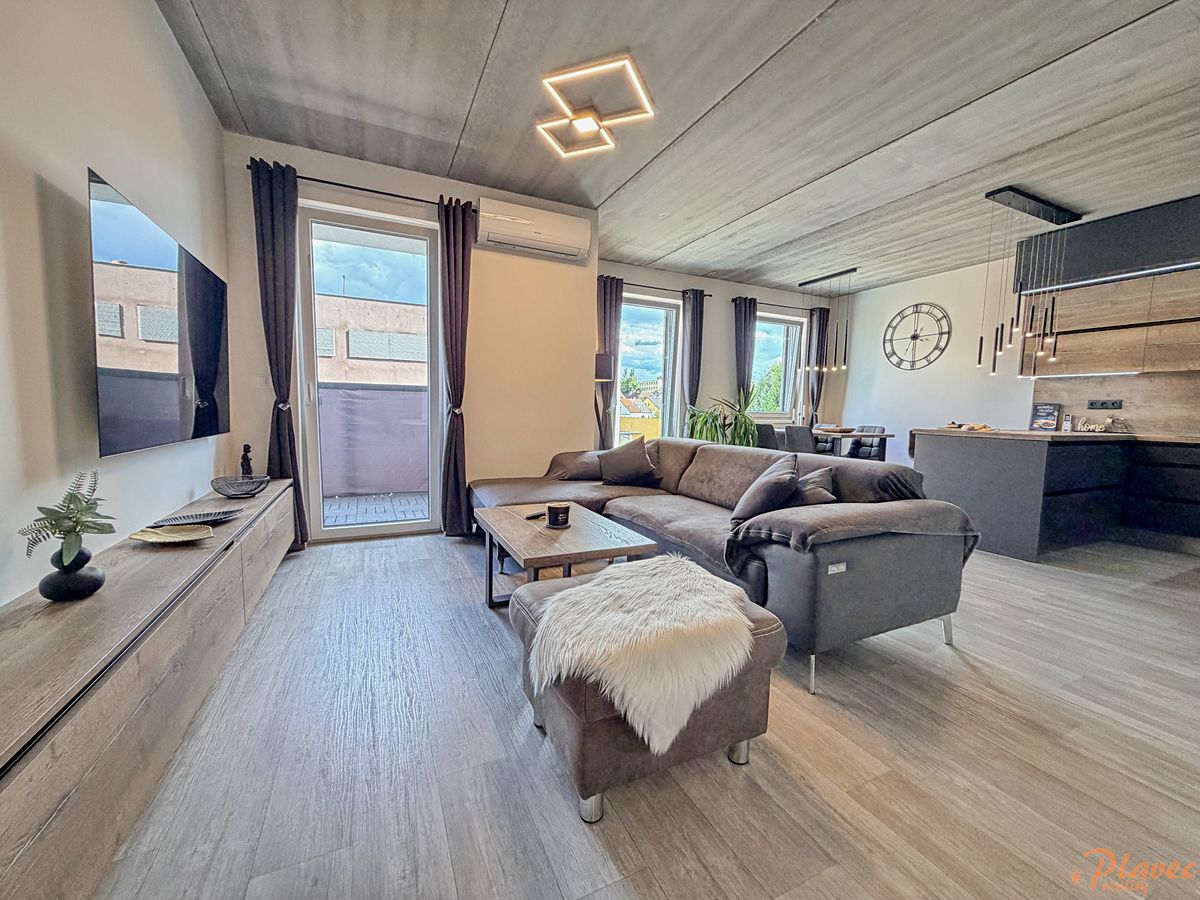Prodej bytu 2+kk 77 m² – fotografie 3
