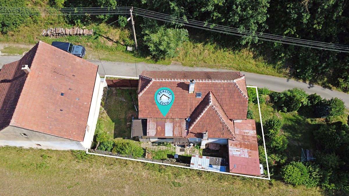 Prodej rodinného domu 94 m², pozemek 212 m² – fotografie 2