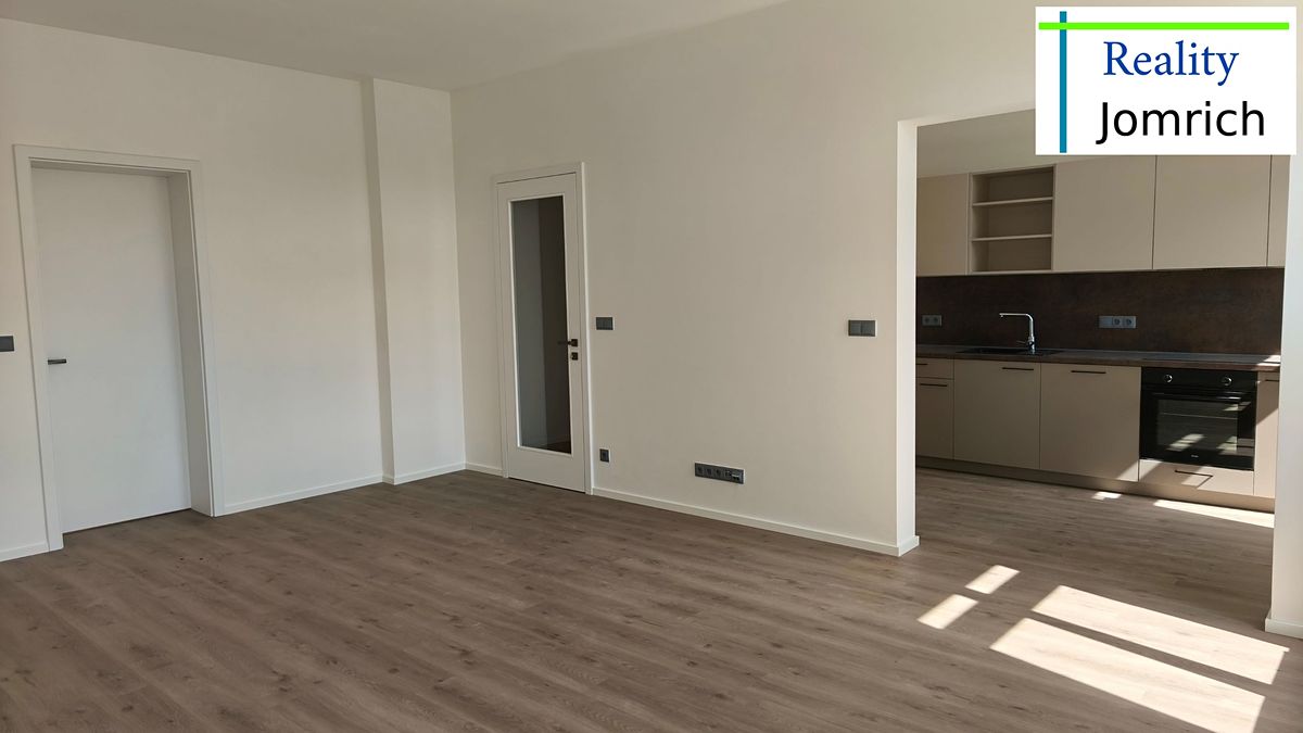 Pronájem bytu 2+1 80 m²