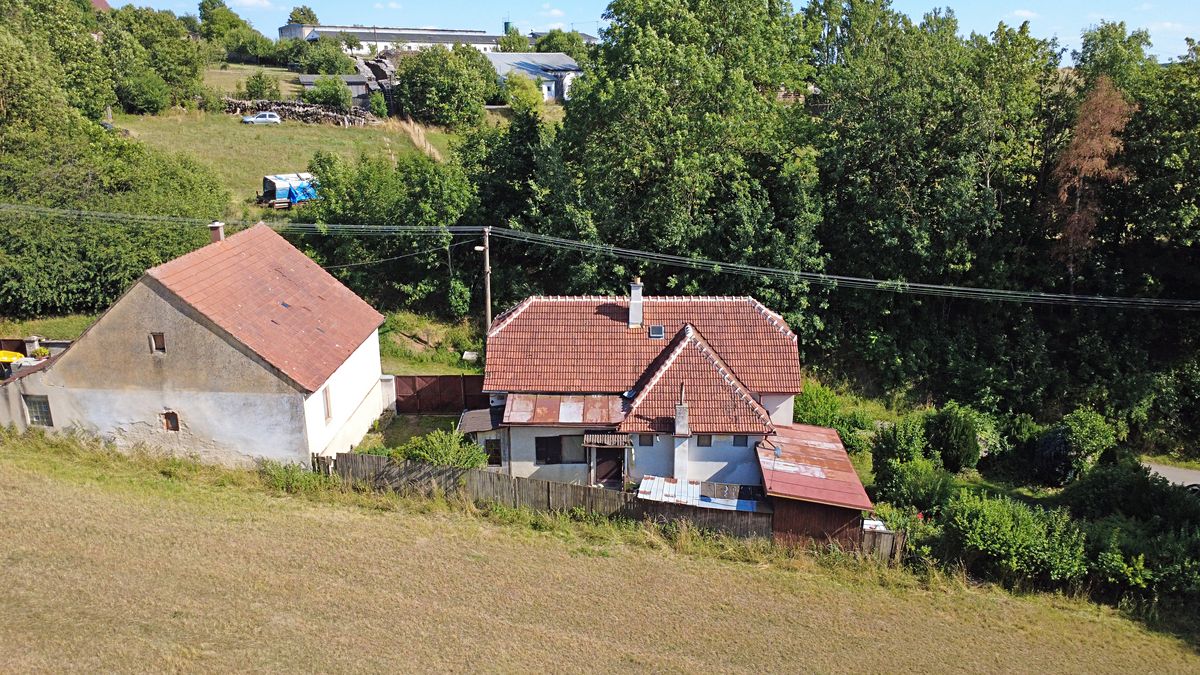 Prodej rodinného domu 94 m², pozemek 212 m² – fotografie 4