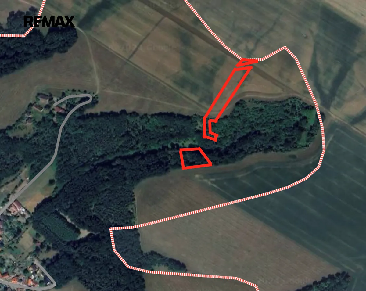 Prodej pole 9471 m²
