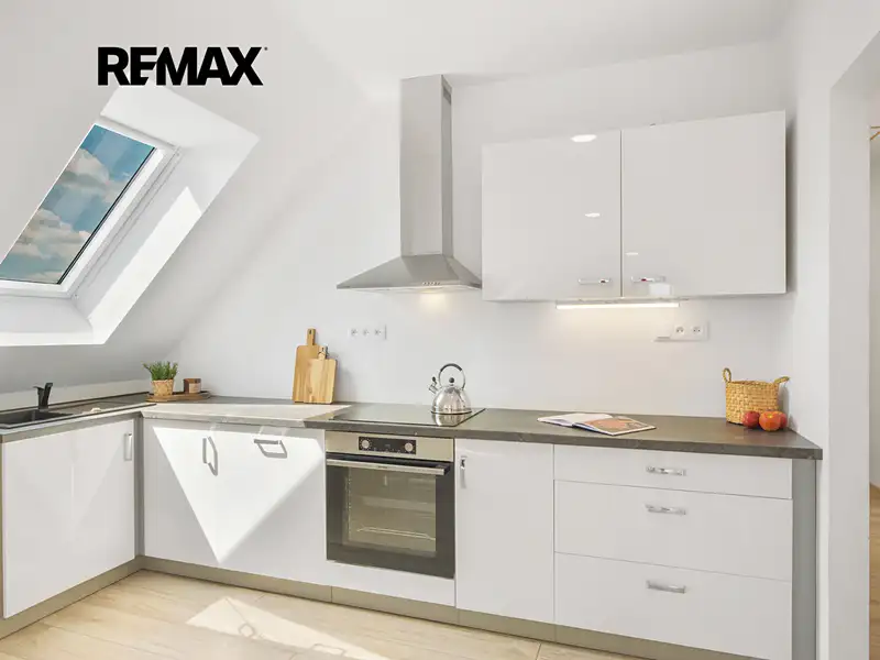 Pronájem bytu 4+kk 99 m², Sedlčany – náhled fotky 2