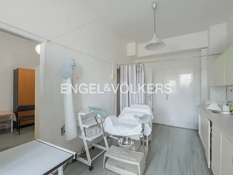 Pronájem ordinace 36 m², Praha – náhled fotky 3