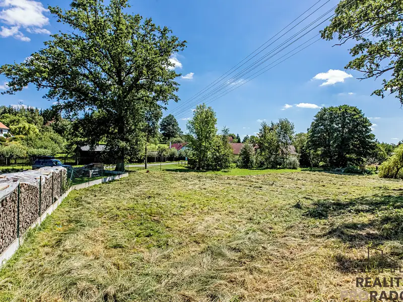 Prodej stavebního pozemku 1294 m², Lodhéřov – náhled fotky 3