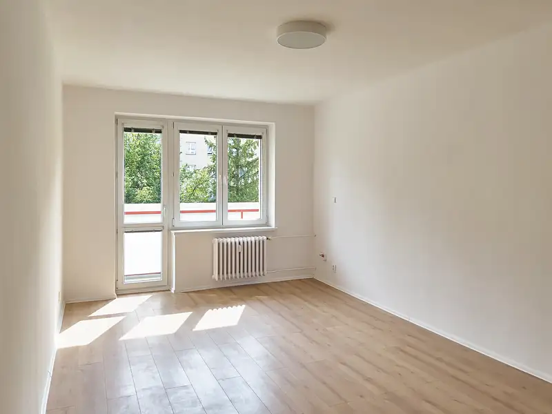 Pronájem bytu 2+1 55 m², Třinec – náhled fotky 2