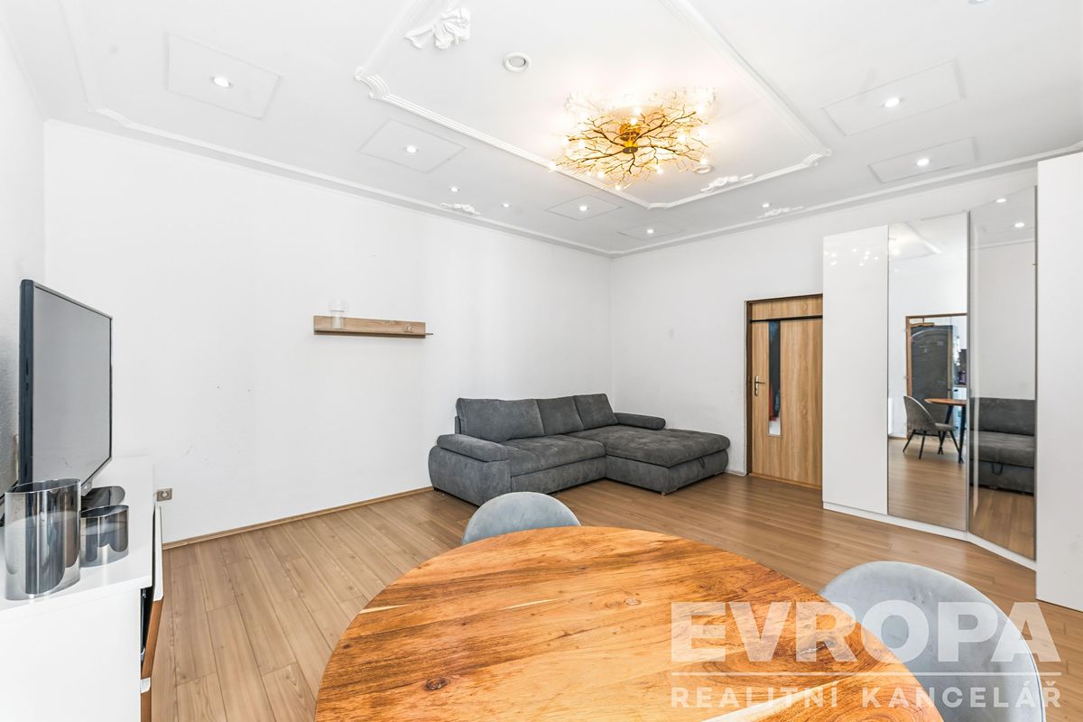 Pronájem bytu 2+1 67 m² – fotografie 5