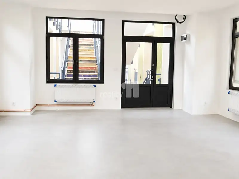 Pronájem obchodního prostoru 40 m², Ostrava – náhled fotky 2