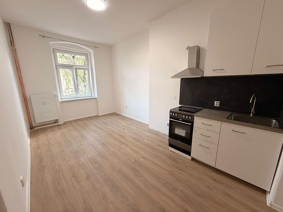 Pronájem bytu 2+kk 45 m²