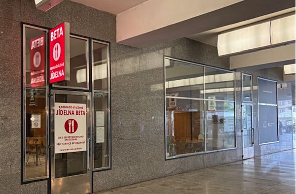 Pronájem obchodního prostoru 441 m²