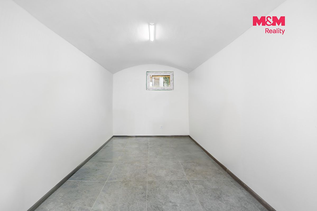 Prodej kanceláře 58 m² – fotografie 2