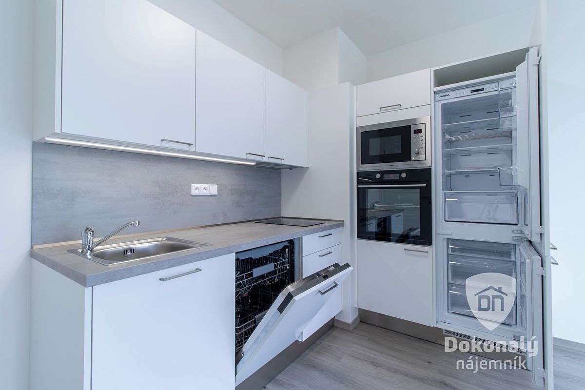 Pronájem bytu 2+kk 44 m²