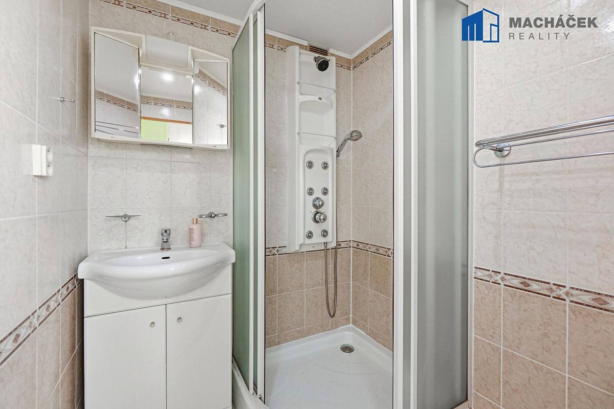 Prodej bytu 3+1 82 m² – fotografie 4