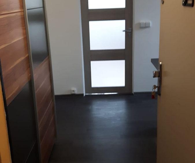 Квартира 1+1 в оренду, 33 м² (3 з 6)