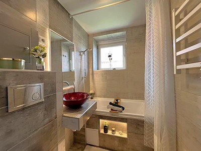 Pronájem bytu 2+kk 49 m²